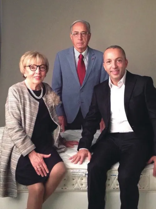 Mamma Maria e papĂ Giorgio con Loris Bonamassa nel 2017