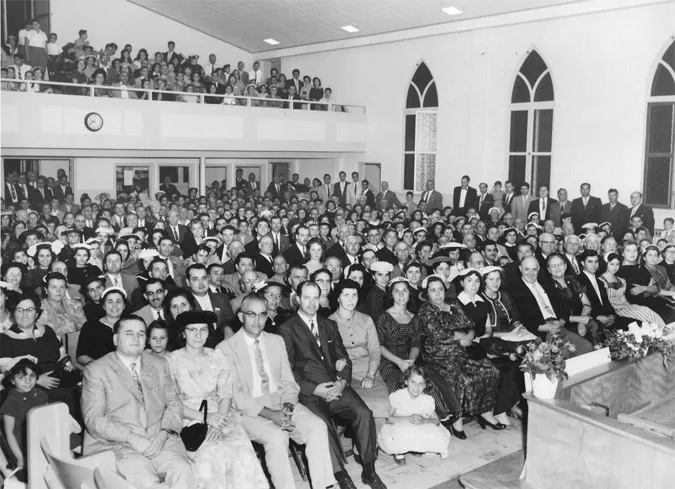 Frontispiece I A group gathered for the Thirtieth Annual CCNA National Convention held jointly with the IPCC in Montreal, Quebec, 1957. The convention also marked the Golden Anniversary of the Italian American Pentecostal movement. Alongside the Camp Meetings, the Annual Convention was the highpoint of the social life of the movement.