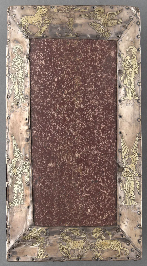 Plate 12.1 Portable altar. Paris, Musée de Cluny–Musée national du Moyen Âge.