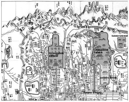 Figure 1.2. Old map of Seoul showing the Gyeongbok and Changdeok Palace complexes, the Jongmyo shrine, and Sungkyunkwan, the educational facility, Jongro Street, Yuk-jo Street, leading from Jongro Street to Gyeongbok Palace, and Donhwamun Street, leading from Jongro Street to Changdeok Palace.