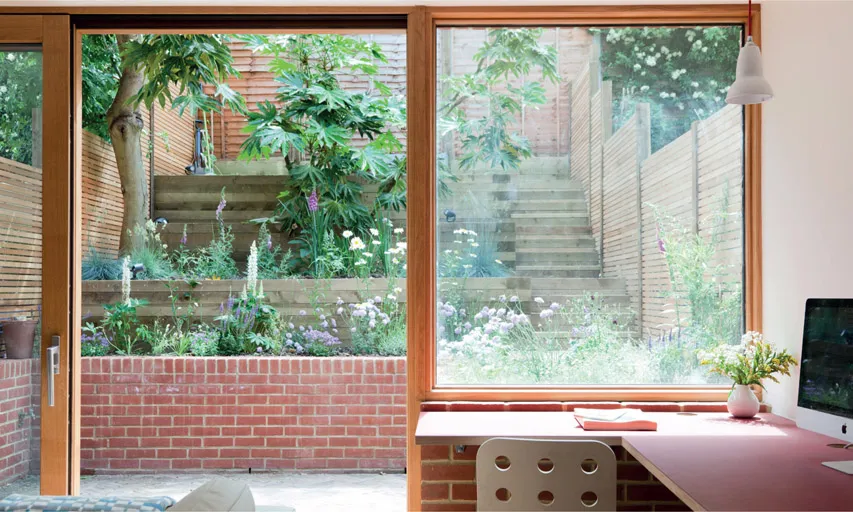 1.4 nimtim architects, extension to a terraced house, Forest Hill, London, 2015.