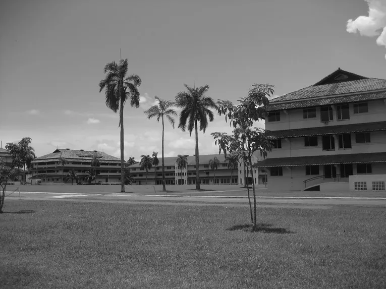 Figure 1.1 City of Knowledge, Panama, in August 2010. Photo by Katherine Zien.