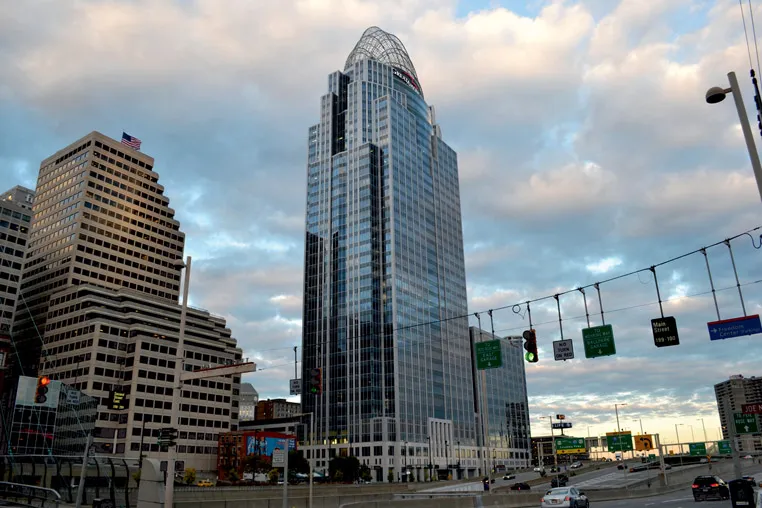 Figure 1.3 The Great American Tower, Cincinnati, Ohio (photograph by author)