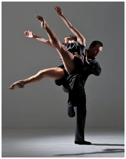 ▶ Chris Pavia, Lucy Bennett Stopgap Dance Company UK Trespass 2011/2012
