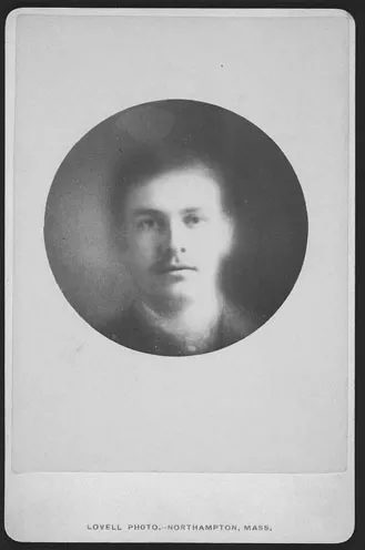 Figure 1.1 Charles O. Lovell/Lovell Photo, Composite of Harvard Class of ’87, 1887. Albumen composite silver print. Bowditch suggests that this composite was made from 156 portraits of the 339 graduating seniors from the Harvard College Class of 1887. Courtesy of the Harvard University Archives. Public Domain.