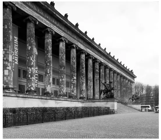 1.1 Raking view of entry façade of the Altes Museum, Berlin, 1823–30, Karl Friedrich Schinkel. Photo: Randall Ott.