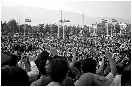 Figure 1.2 Mass demonstration in Azadi Square, June 15, 2009.