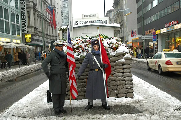 16_Checkpoint_Charlie