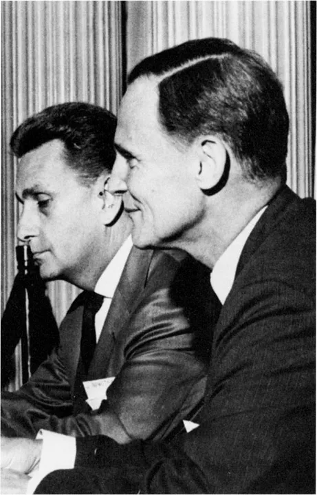 Fig. 3 Alois Nowotny (1922–1992), first president of the IES, together with Otto Westphal (honorary member of the IES) at the occasion of an endotoxin conference in New York (1966).