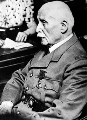 Philippe Pétain (ANSA/DPA).