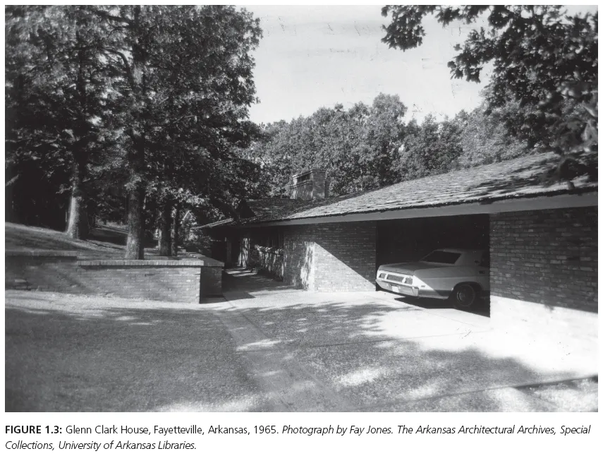 Image: FIGURE 1.3: Glenn Clark House, Fayetteville, Arkansas, 1965. Photograph by Fay Jones. The Arkansas Architectural Archives, Special Collections, University of Arkansas Libraries.
