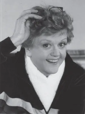 Everybody's Favorite Aunt