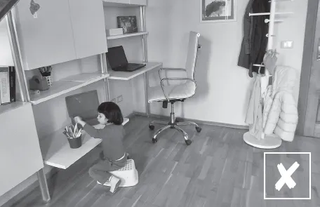 Tavolo e sedie devono essere proporzionate all’altezza dei bambini.