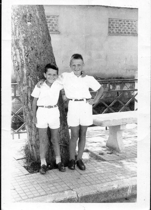 C:\Users\Luifi\Desktop\Una storia Un ricordo Castri Sangri\foto per una storia\casteldisangro 1954-2.tif
