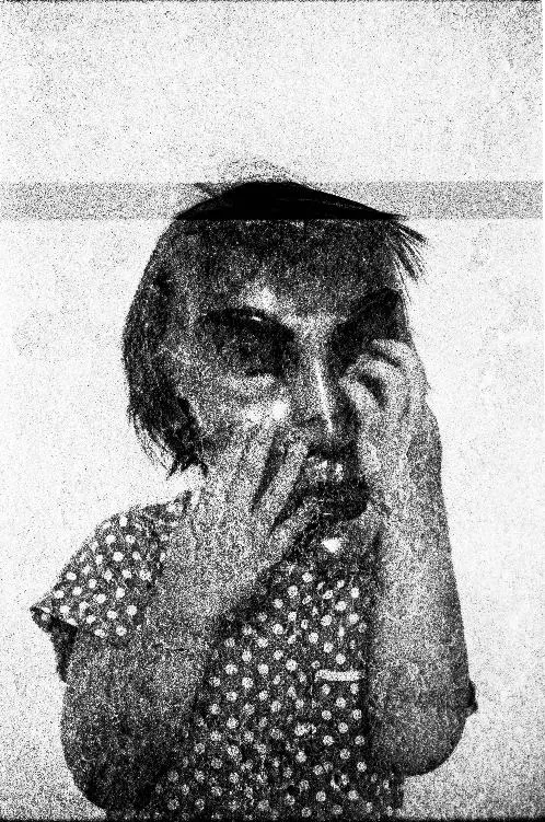 Macintosh HD:Users:beatriceluzi:Desktop:TOTEM:OPERE MOSTRA:RITRATTI DI FAMIGLIA:30x40 (37x47) II.webp