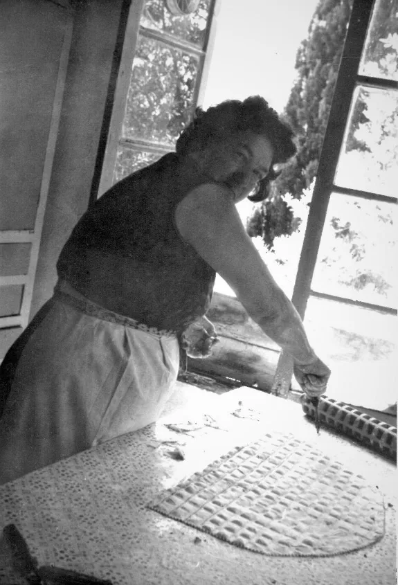 C:\Users\Carla\Desktop\Come la pioggia\nonna 1.webp