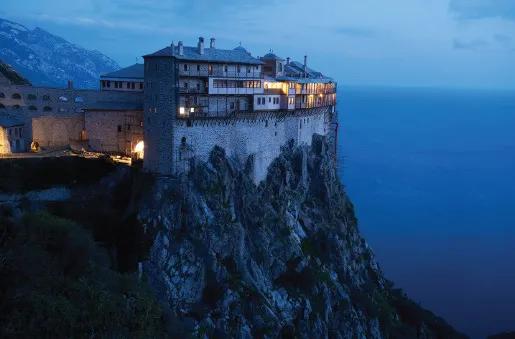 Il monastero di Simonopetra, dedicato alla Natività del Signore, viene anche chiamato “la Nuova Betlemme”