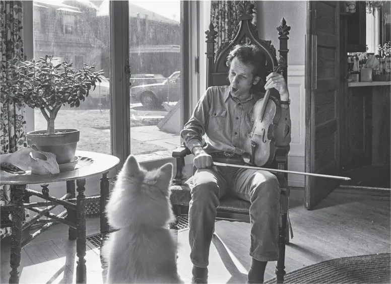 10. Mike Seeger (musician). Buffalo, New York, 1977.