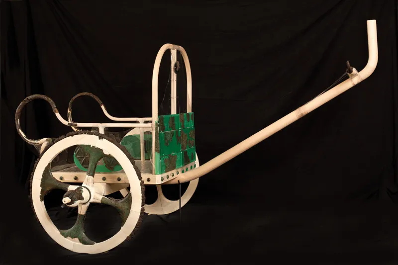 Biga in bronzoe legno, VI secolo a.C. 