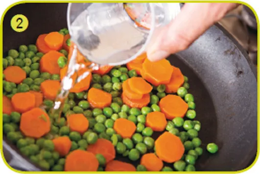 Ciotola di cialda con manzo, piselli e farro