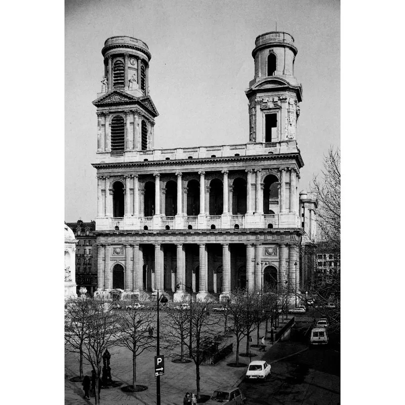 La facciata di Saint-Sulpice. La torre sud, mai completata, è quella di destra. (Foto © Mondadori Portfolio/Bridgeman Images)