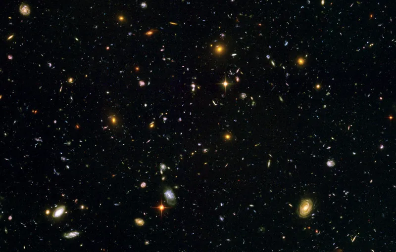 Il campo profondo del telescopio spaziale Hubble è il ritratto più profondo dell’Universo visibile. © NASA/courtesy of nasaimages.org.