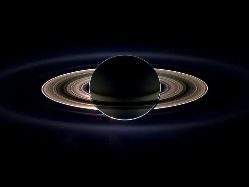 SATELLITI E COMETE Saturno. NASA/JPL/Space Science Institute