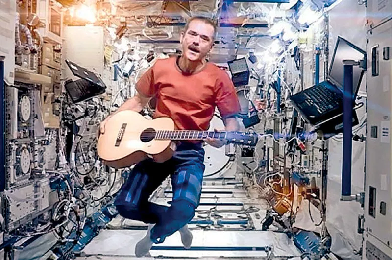 “Space Oddity”: stranezze spaziali! NASA