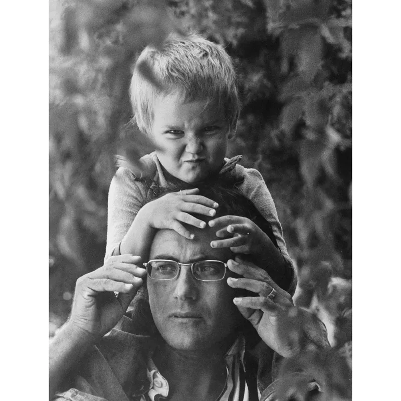 Cellino San Marco, 1978, io e Yari. (© Giornalfoto/Studio Begotti