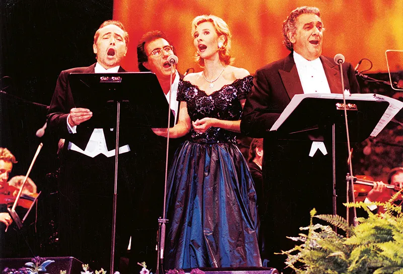 Bad Ischl, 1998, durante un concerto, canto con i tenori José Carreras e Placido Domingo e con il soprano Eva Lindt.