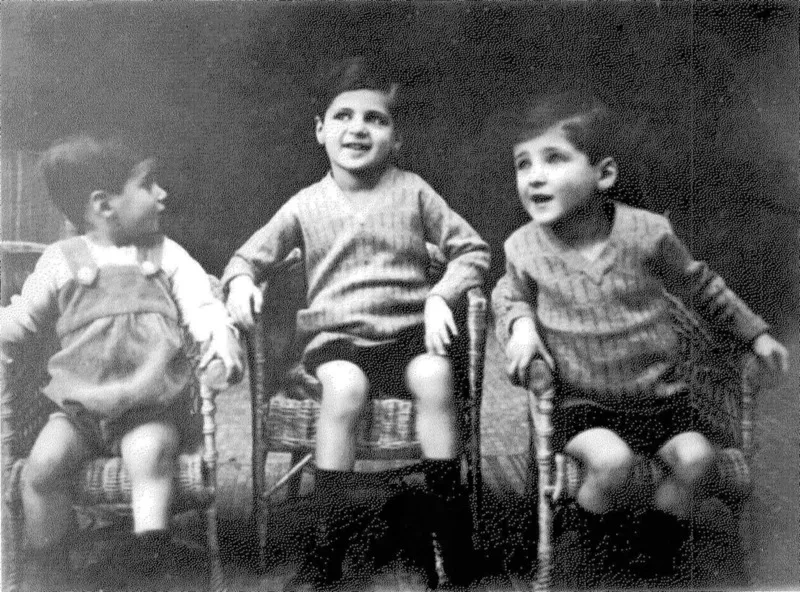 7. I tre fratelli Freud, Clement, Stephen e Lucian, 1927 ca.