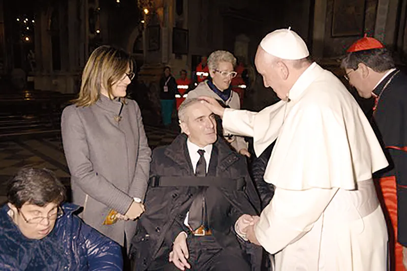 Il 10 novembre 2015, a Firenze, nella basilica della Santissima Annunziata, Giuseppe riceve la benedizione di papa Francesco.