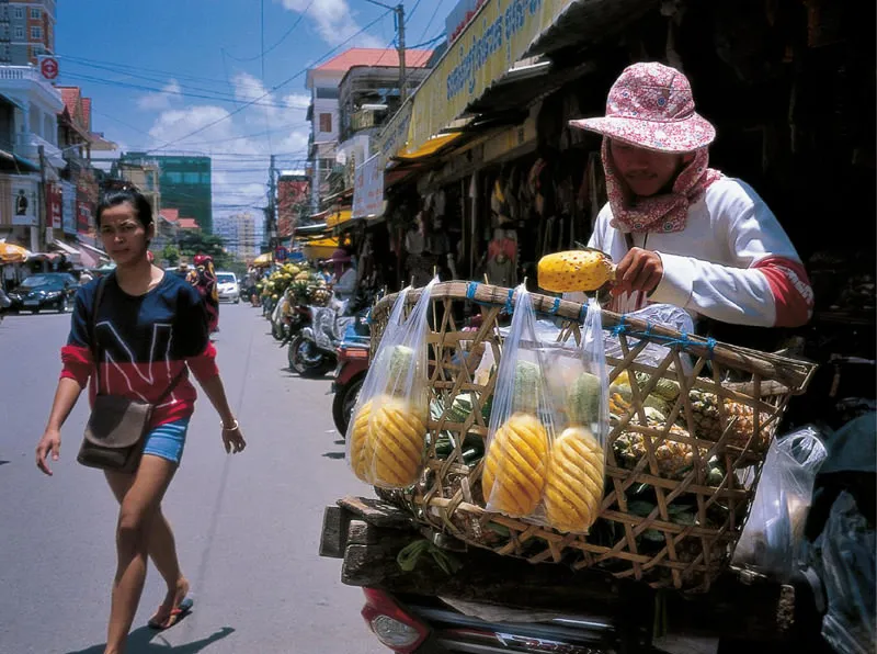 Quando ve ’mparerete a taja’ l’ananas e la pianterete de mettece lo zucchero a velo sopra, sarà sempre troppo tardi.