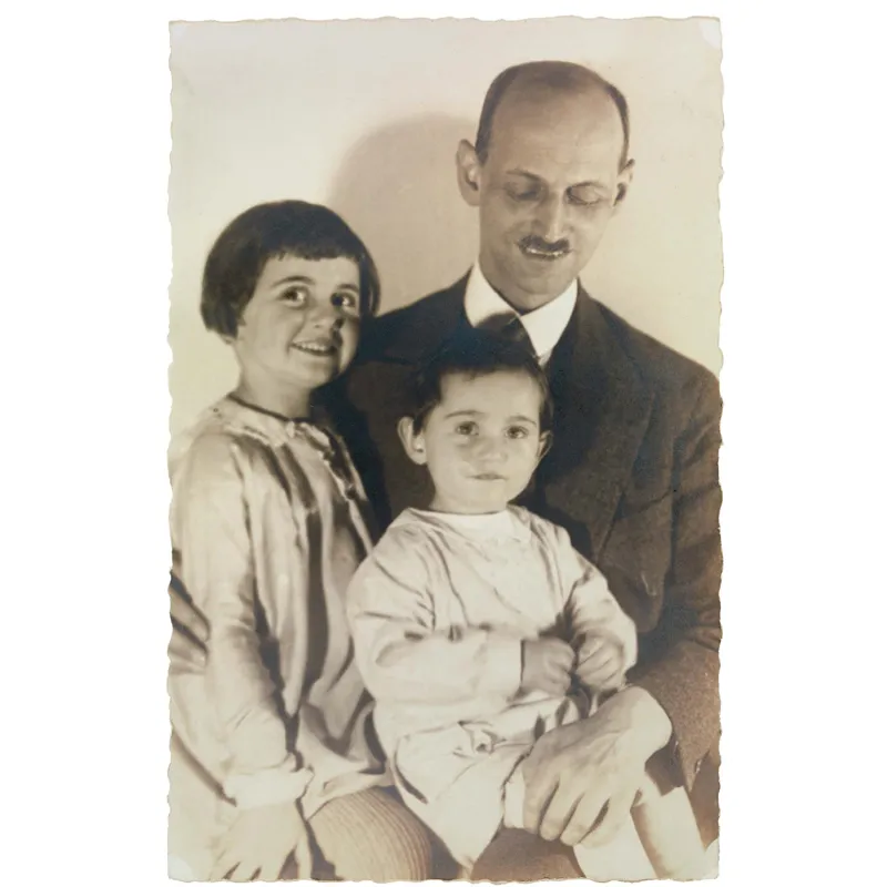 Otto con Margot e Anne, agosto 1931.