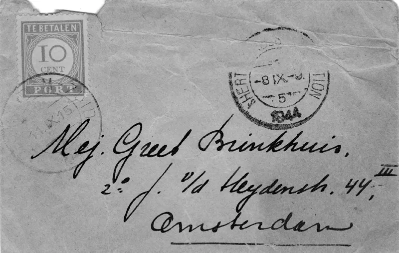 La busta della lettera indirizzata alla «Sig.na Greet Brinkhuis».
