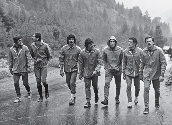 Si fatica in preparazione a Entrèves con Pulici, Cazzaniga, Claudio Sala, Graziani, Patrizio Sala e Zaccarelli. Sarà per questo che non amo la montagna…