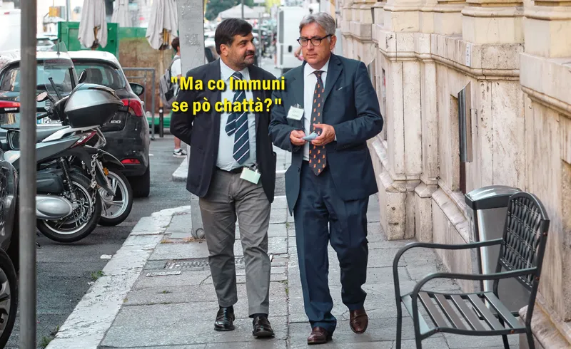 Parte la sperimentazione dell’App Immuni in quattro regioni italiane. Palamara si informa sulle funzionalità. © LaPresse / Mauro Scrobogna