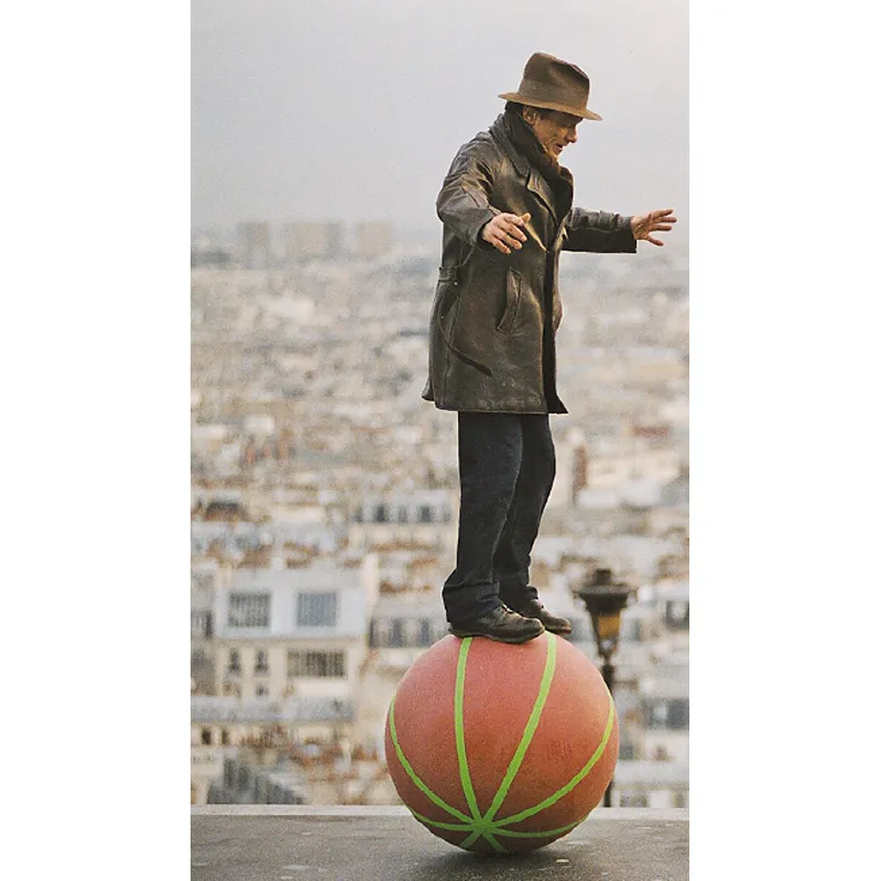 Una scena de Le Parisiens