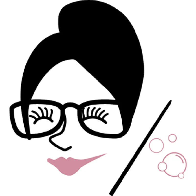 Icona: viso di donna sorridente con bolle di sapone