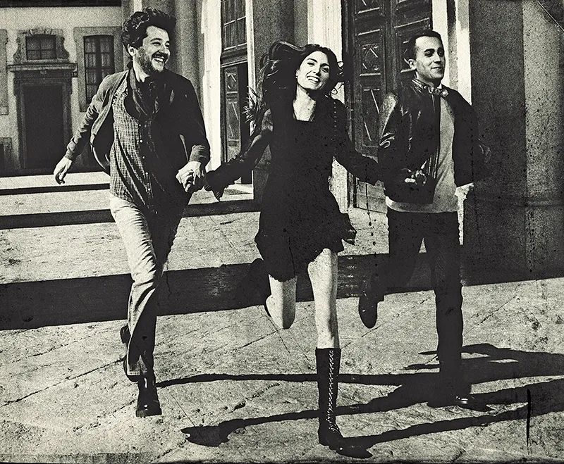 COME WHAT MAY - PT II beaststreetart.com, digital collage e stampa su cardboard, 2018 Milano, rimosso Beast Beaststreetart.com beast_street