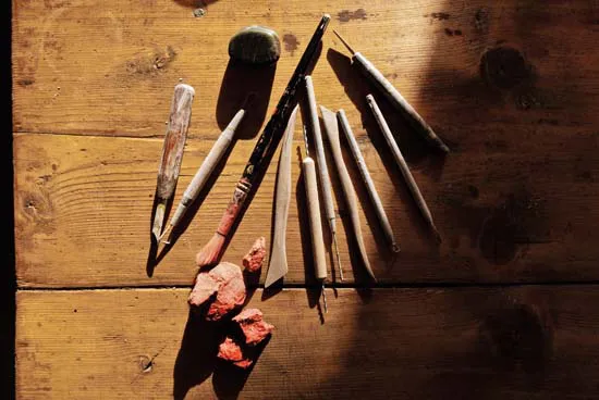 Photo of tools for sgraffito work.